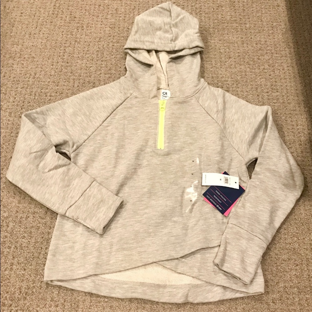 Gap sweatshirt, NWT